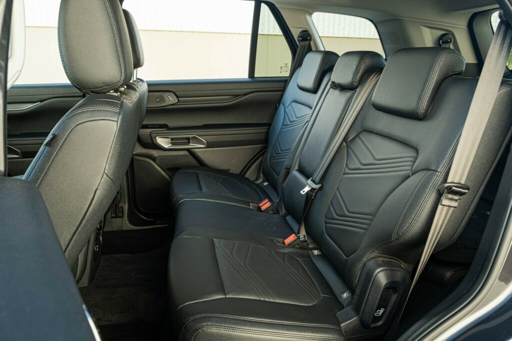   2025 Ford Everest Review: The Ranger SUV que vous ne pouvez pas acheter en Amérique