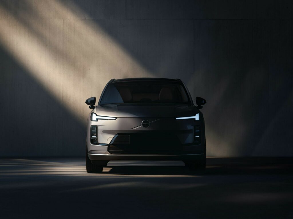   Le XC70 de Volvo revient en tant que PHEV, mais uniquement pour la Chine