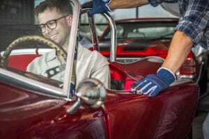 Moteurs anciens et paris virtuels : Comment la culture automobile inspire les jeux d’argent numériques