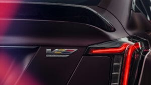 Le dernier spécial à six chiffres de Cadillac est une voiture musculaire V8 construite à la main