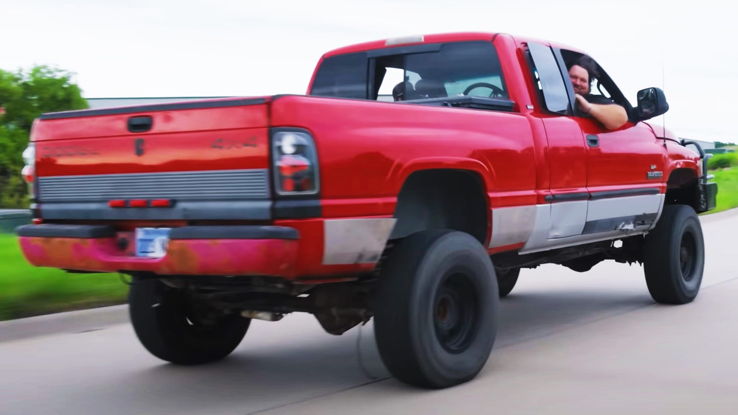 Confused Cops Pull Over Dodge That Drives In Reverse Without Ever Going Backwards