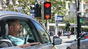 Feu rouge radar : comment éviter la sanction en toute simplicité